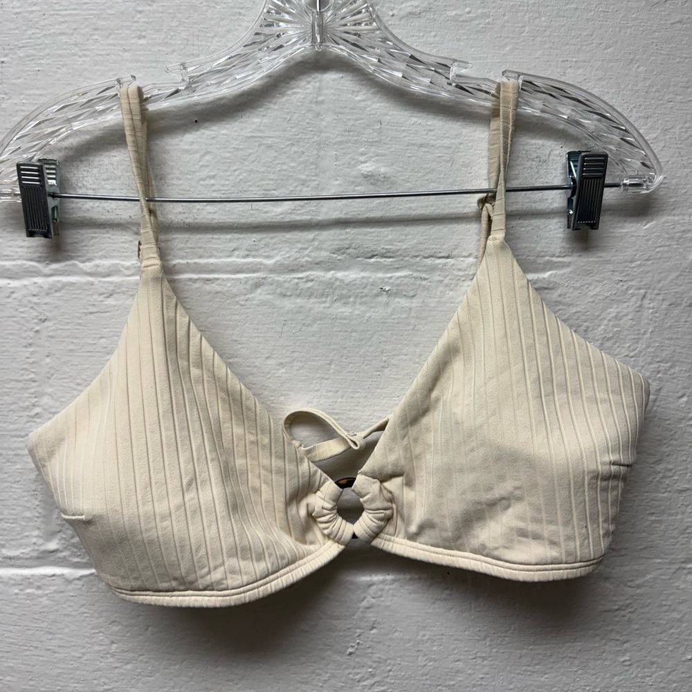 Hollister Ribbed Bikini Set - Picture 8 of 10